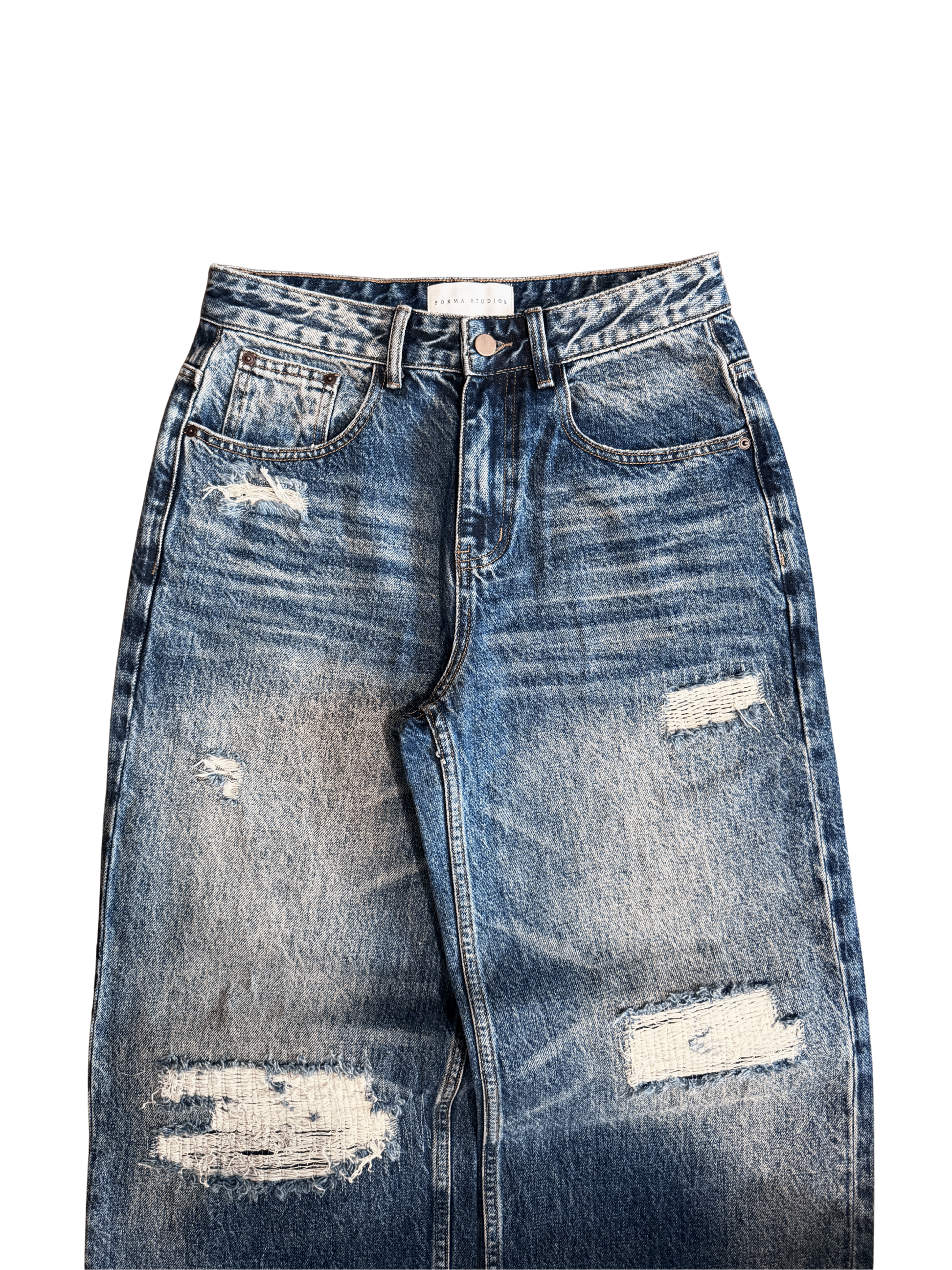 FORMA DISTRESSED DENIM